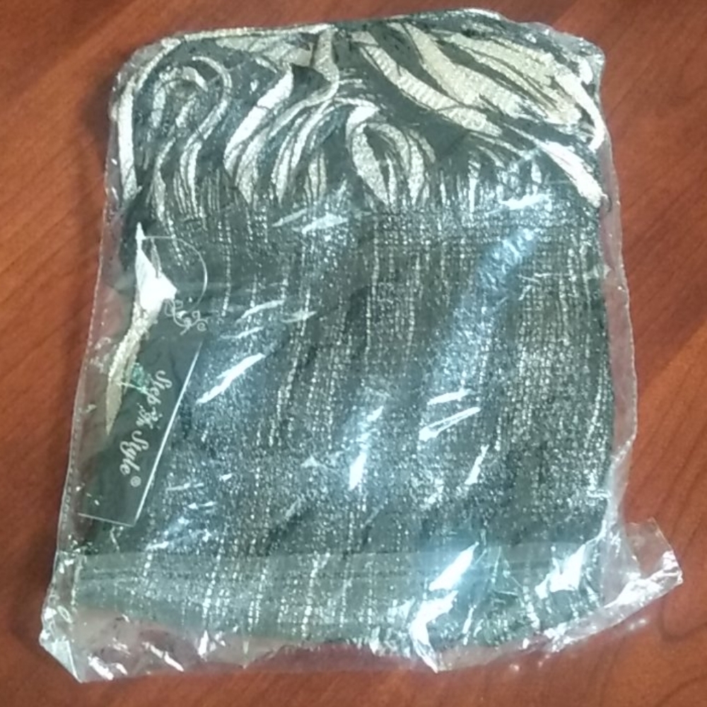 Step In Stye Fashion Scarf - Picture 4 of 5